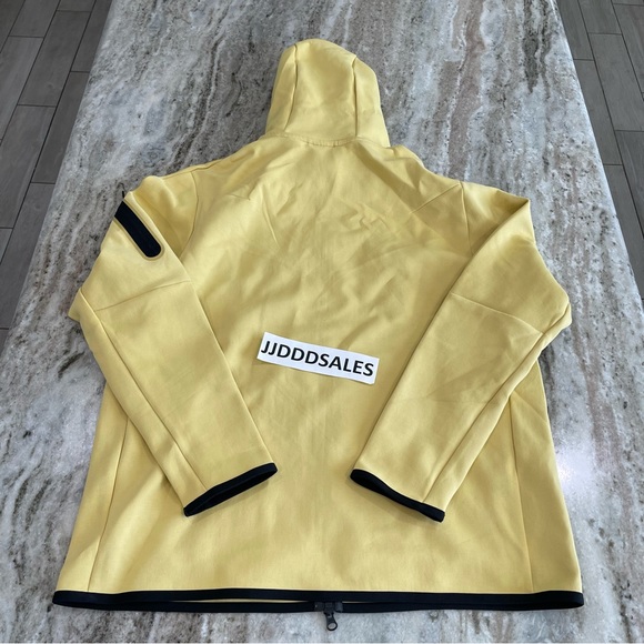 Nike Sportswear Tech Fleece Full Zip Hoodie Saturn Gold Black CU4489-700 Mens - Picture 9 of 14